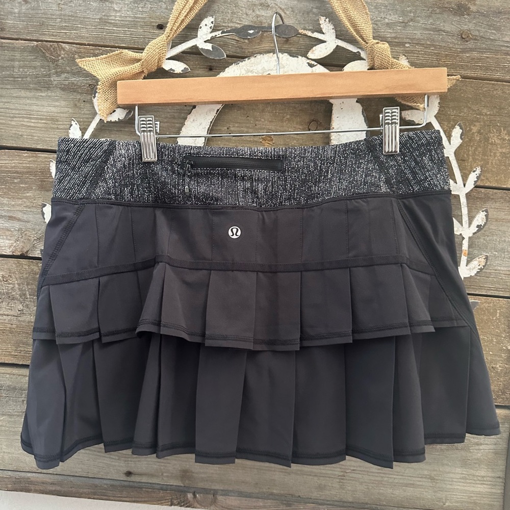 Lululemon Pace Setter‎ Skirt Skort Black
Athletic Athleisure Tennis Women's 10